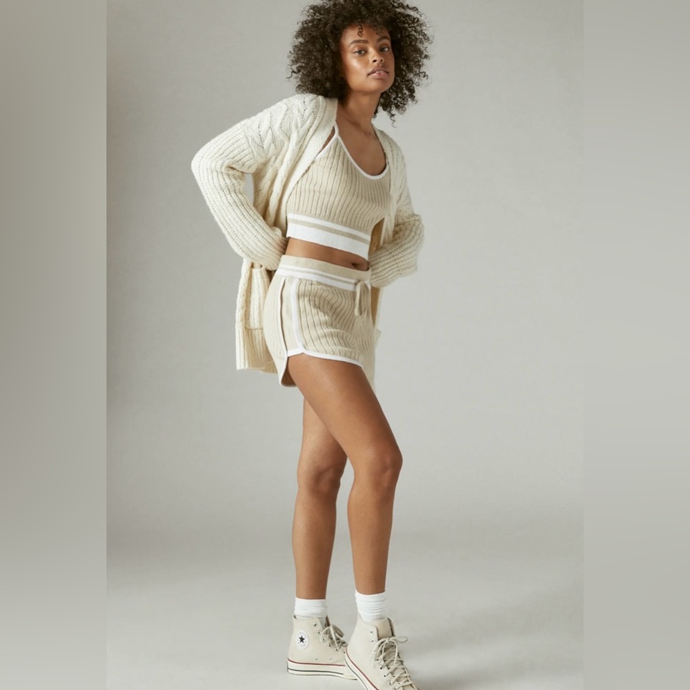 NWT Lucky Brand Knit Rib Dolphin Short in Oyster Grey Combo - Picture 7 of 7